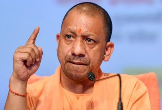 ...तब उद्धव ठाकरे ने कहा था, मन किया कि योगी आदित्यनाथ को उसी के चप्पल से मारूं ...तब उद्धव ठाकरे ने कहा था, मन किया कि योगी आदित्यनाथ को उसी के चप्पल से मारूं